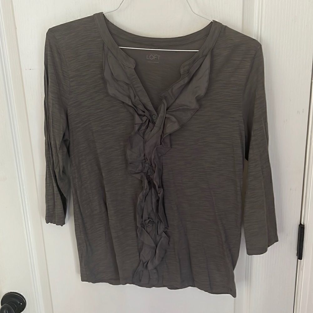 Ann Taylor Loft Grayish Cascade Waterfall Ruffle Front Top